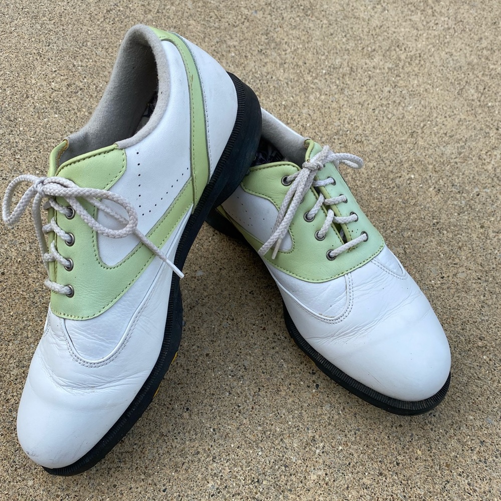 Women’s Footjoy golf shoes, size 8W.